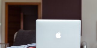 Record Number of People in the UK Turn to Remote Jobs apple g1ebafecca 640