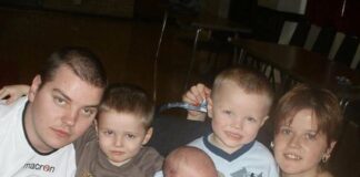 Bereaved Port Talbot family take on annual daffodil walk in memory of their hero Dean Wendy and children min 2