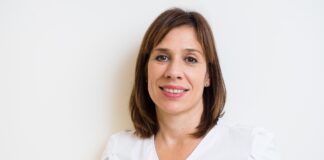 Welsh spend 61 minutes per week wishing for better teeth Dr Martina Karlo min