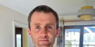 Pembs London marathon man raising thousands for Action for Children GAVIN min scaled