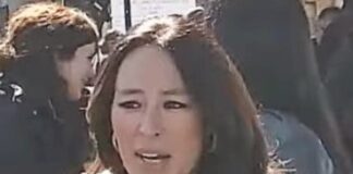 How much do real estate TV stars make on social media? Joanna Gaines filming Drew Barrymore Show at Magnolia min