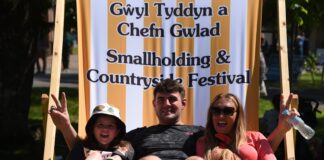 Sun shines over Llanelwedd as the 2023 show season kicks off 91143233 e4cf 6039 84c7 c4b92c2e63cb min scaled