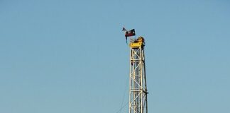 Net zero 479px BarnettShaleDrilling 9323