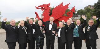 Gala dinner celebrates Culinary Association of Wales’ 30th birthday Chefs with dragon min scaled