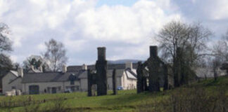 LETTER TO THE EDITOR Llwynywormwood the Royal residence of the Prince of Wales geograph.org .uk 1245479