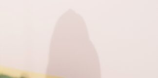 Interior expert shares 10 holiday inspired paint colours for that summer feeling pexels ksenia chernaya 5691592 min