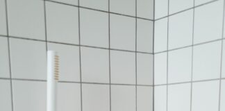 Expert advises Brits of five interior choices which can help to allergy-proof your home, ahead of peak season for sufferers pexels ron lach 8142186 min