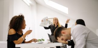 76% Of Employees Report Workplace Stress, A 13% Increase In The Last Year: Expert Advises How Employers Can Best Support Workers pexels yan krukau 7640822 min