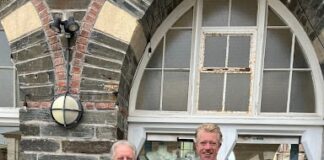 Ymwelwch ag Aberteifi ac Cardigan Walks partner i ddarganfod hanes Aberteifi Cardigan min