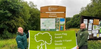 Pob un o dri pharc gwledig Cyngor Sir Gâr yn ennill statws y Faner Werdd Y Faner Werdd Mynydd Mawr Green Flag