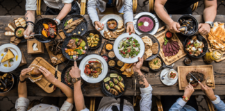 BBQ Season: Expert reveals THIS bad cooking habit can increase the risk of food poisoning image 48235492731688372187724 1688372188 min