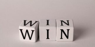 NEW STUDY REVEALED: Wales is the UK’s 2nd Luckiest Region and Here’s Why… pexels ann h 15401444