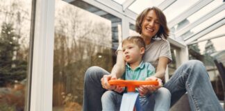 Modern Family? New Research Shows Traditional Gender Stereotypes Remain in Parenting pexels gustavo fring 3985229