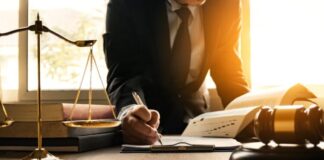 Where Can I Find a Small Business Lawyer Near Me? 10 f 750x500 1