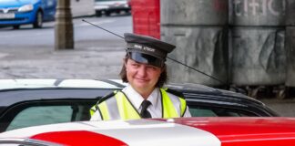 How predatory parking wardens exploit UK drivers… Edinburgh traffic warden 05 212 min