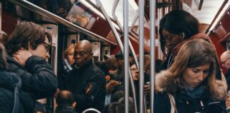 Commuting Chaos: 8 Million Commuters Borrowed Money To Get To Work In The Last 12 Months pexels petar avramoski 6081401 min
