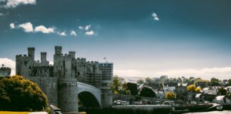 A Memorable Getaway: Explore the Rich Heritage of Wales pexels lisa fotios 1088291 scaled