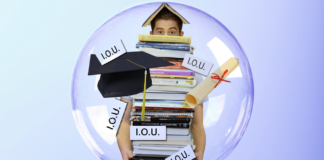 Get the message – smishing reminder for students as the academic year begins student loan debt 1160848 1280 min