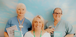 Elusen GIG yn ariannu llyfrau hunangymorth ar gyfer cleifion canser Self help books