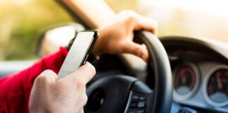 Traffic apps could encourage phone use while driving feeec7d6 64c7 4771 944d 112c7e0357c4