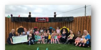 Meithrinfa yn codi arian ar gyfer uned cemo image002 5