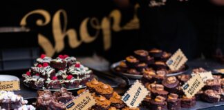 Llys-y-frân brings Bavaria to its Christmas Fair! Chock Shop Brownie Display