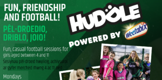 Aberystwyth Town Women launch new HUDDLE English