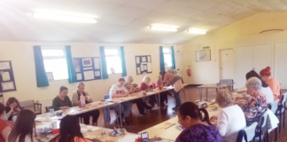 Grantiau Arian i Bawb y Loteri Genedlaethol i fwy na 100 o grwpiau cymunedol yng Nghymru caewern 2