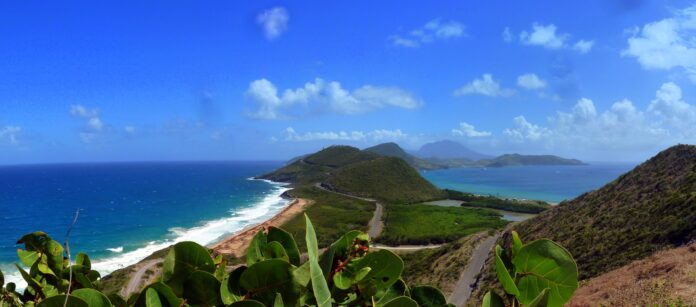 Karibik St. Kitts   Look at the southern tip of St. Kitts on the neighboring Island Nevis   panoramio scaled