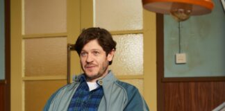 Cymorth gan Cymru Greadigol yn arwain at dros £200 miliwn i economi Cymru Men Up 2 Credit Quay Street Productions Boom Cymru BBC Cymru Wales scaled