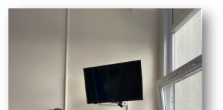 Chwe set deledu ar gyfer Glangwili a brynwyd diolch i roddion elusennol image002 4