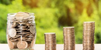 One in five UK adults say they’ll be saving less in 2024 money 2696238 1280