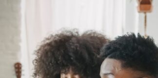 Over half of Brits would prefer a takeaway over a traditional Christmas dinner! pexels andres ayrton 6578840