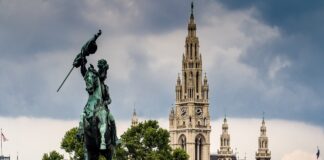 New Year, New Me? These top traveller trips will help you stick to your 2024 goals vienna 1544009 1280