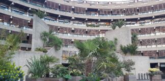 Why Your Business Should Hire a Commercial Grounds Maintenance Team Barbican Centre green space 1 scaled