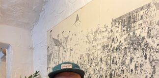 Annog pobl Cymru i Ddysgu, Lleoli a rhoi yn ystod ymgyrch ‘Defibruary’ Joe Hayward min 1 scaled