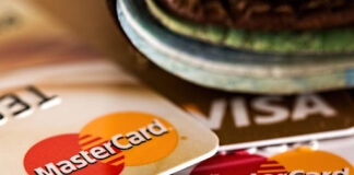 Pros and Cons of Playing at Fast Withdrawal Online Casinos unnamed 2 1