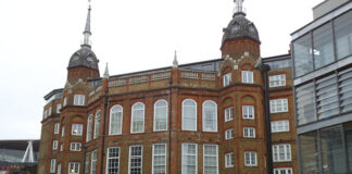 Why Does Our Media College Stand Out in London? Explore the Reasons London Metropolitan University old building geograph.org .uk 3717798