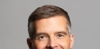 Secretary of State meets with local leaders in North Wales to discuss £1bn investment to electrify North Wales Main Line Official portrait of Rt Hon Mark Harper MP crop 2