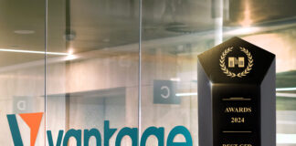 Vantage Markets Clinches Coveted Global “Best CFD Broker” Award for 2024 Vantage Office Trophy2024 scaled