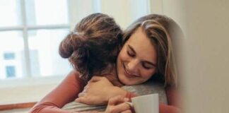 MOLD FAMILIES SET TO SEE NEW SUPPORT FROM LEADING RELATIONSHIPS CHARITY b25lY21zOmM3ZTNhMjlkLTdhYWMtNDIzYi05M2UxLTQ0NTIwYmY5MmIyNDo3YWE1MzhkMi1jZGZiLTRmNzMtOTIzYS0yODRjOTc0NDVlODA 1