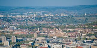 Breaking into Germany: UK tech businesses called to apply for new government-backed accelerator programme in Stuttgart city 354567 1280