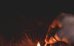 HETAS HOT TIP OF THE WEEK Refuelling Your Fire Without Repercussions image008