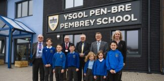 Pupils of Pembrey School move into brand new building ysgol pen bre pembrey school first day website