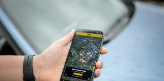 Fleet Management Using GPS Tracker: Revolutionizing Efficiency in Transportation maxim hopman 16na5rDDRk unsplash