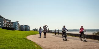 Bwrdd iechyd i apelio yn erbyn penderfyniad cynllunio Canolfan Iechyd a Llesiant 871d8a3be522d668 org