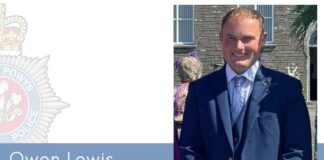 Family pay Tribute to Owen Lewis IMG 3648