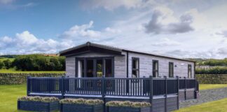 Solar-powered manufacturer joins forces with luxury lodge park for unique sales event NorwoodExterior scaled
