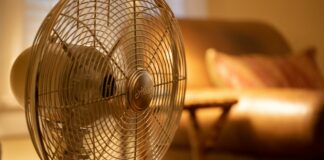 Spring To-Do List: 5 Ways to Prep Your Home for Summer Heatwaves delaney van MvCW2PE9Tbg unsplash