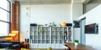 Expert says decluttering can make you money, boost mental wellbeing and stave off allergies this spring nathan van egmond 9LMRQdVv7hw unsplash scaled